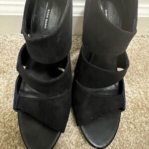 ZARA Blue & Black Strappy Heels | Women’s Size 6.5 | Statement Sandal | Velvet